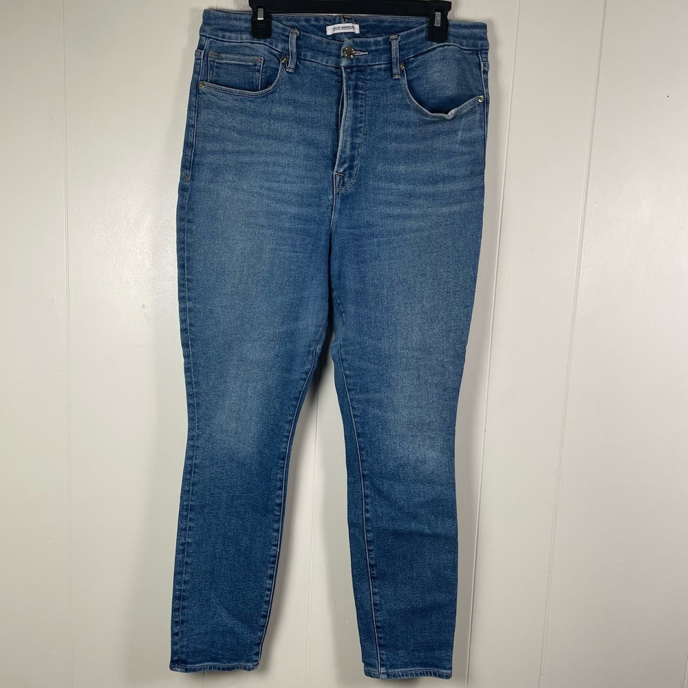 Good American Good Curve High Rise Straight Leg Jeans Blue Wash Size 15 33‎